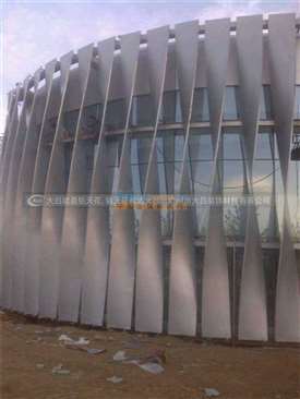 广州大吕装饰材料工程 专业定制广东异形铝单板与建筑装饰材料